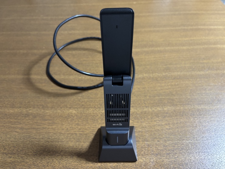 TP-Link Archer TXE70UHはアンテナをひらける